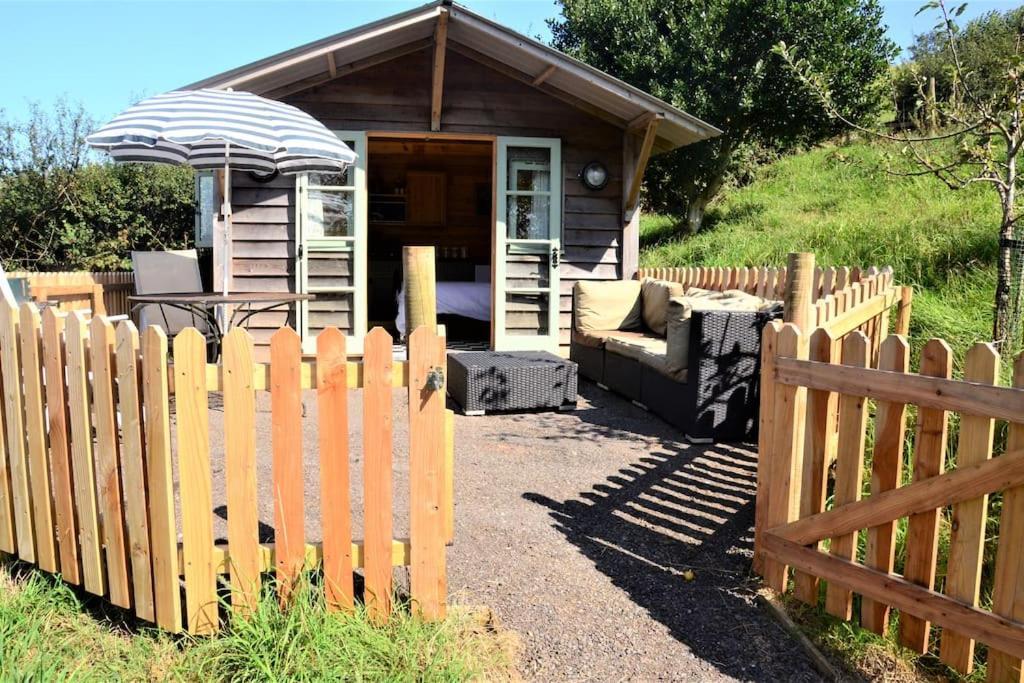 Woolcombe Cabin East Allington Exterior foto